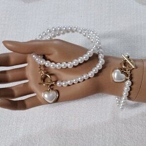 2 pcs Necklace Bracelet Pearl Set White Pearl Hart Pendant Gold Tone